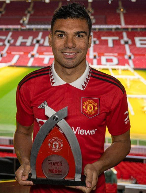 卡塞米羅賽季末離隊：曼聯(lián)生涯回顧與身價變遷分析