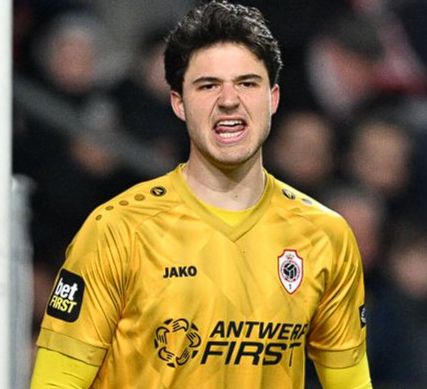 曼聯(lián)門將拉門斯賽后深度剖析：卡里克戰(zhàn)術(shù)、勝利感悟與未來展望